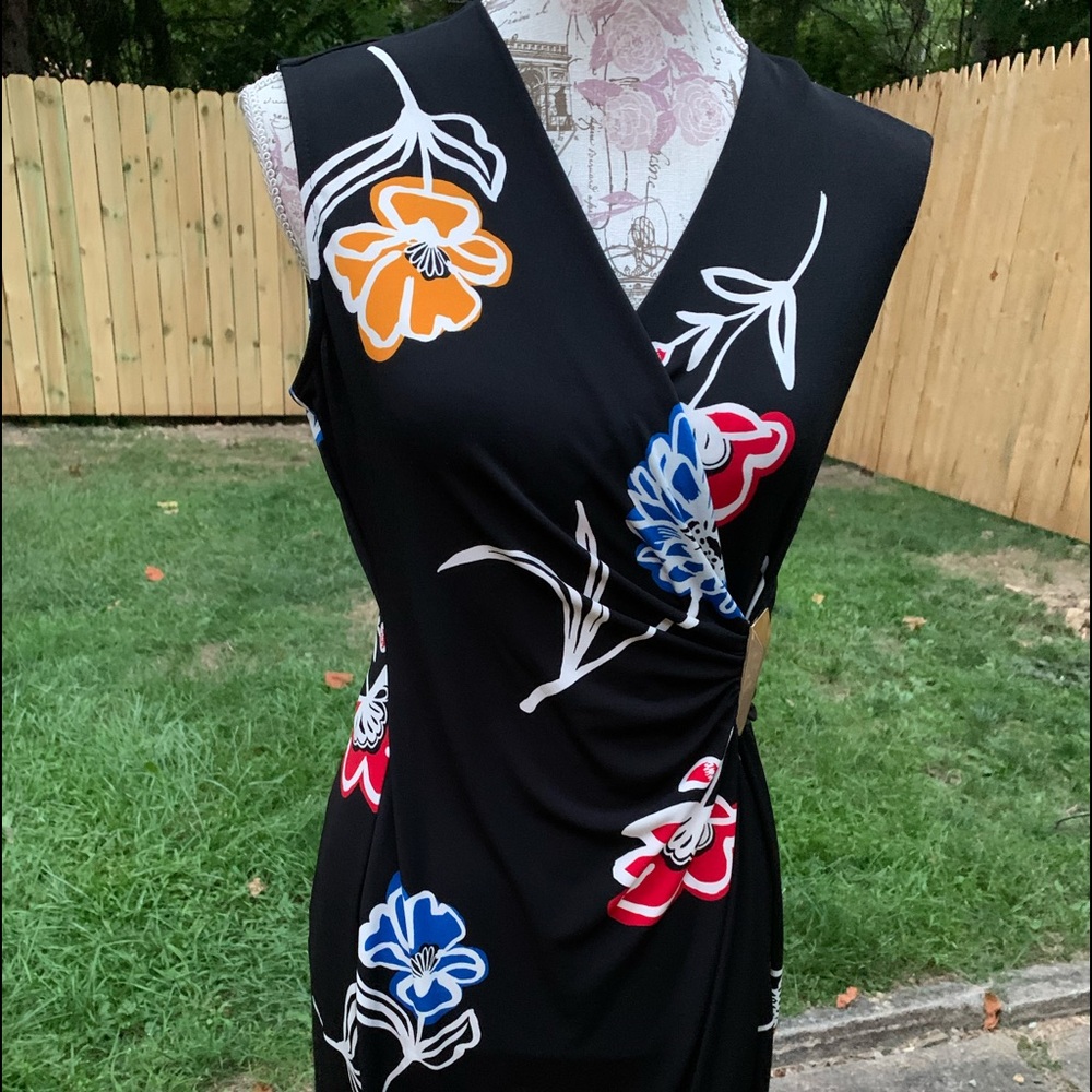 COPY - CALVIN KLEIN SZ 4 FLOWERED BLAC…